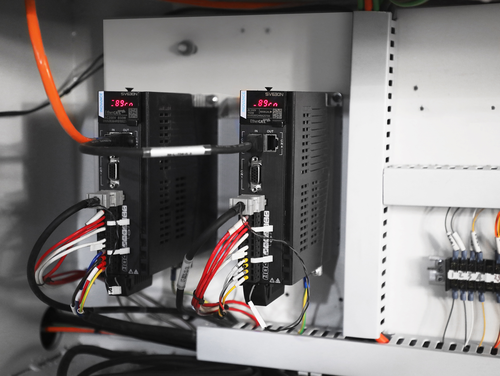 SY2.0 servo drive system